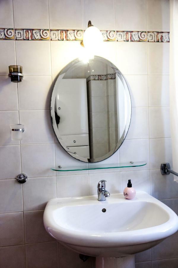 Appartamento Casa Bianca Μεζονέτα Με Θέα Στη Θάλασσα Neos Marmaras Esterno foto