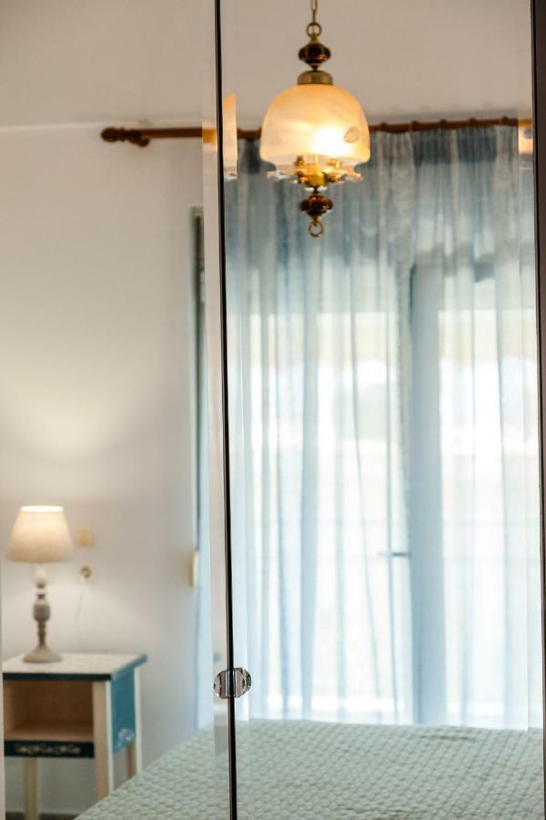 Appartamento Casa Bianca Μεζονέτα Με Θέα Στη Θάλασσα Neos Marmaras Esterno foto